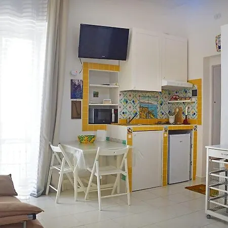 La Scalinatella -vista Mare-